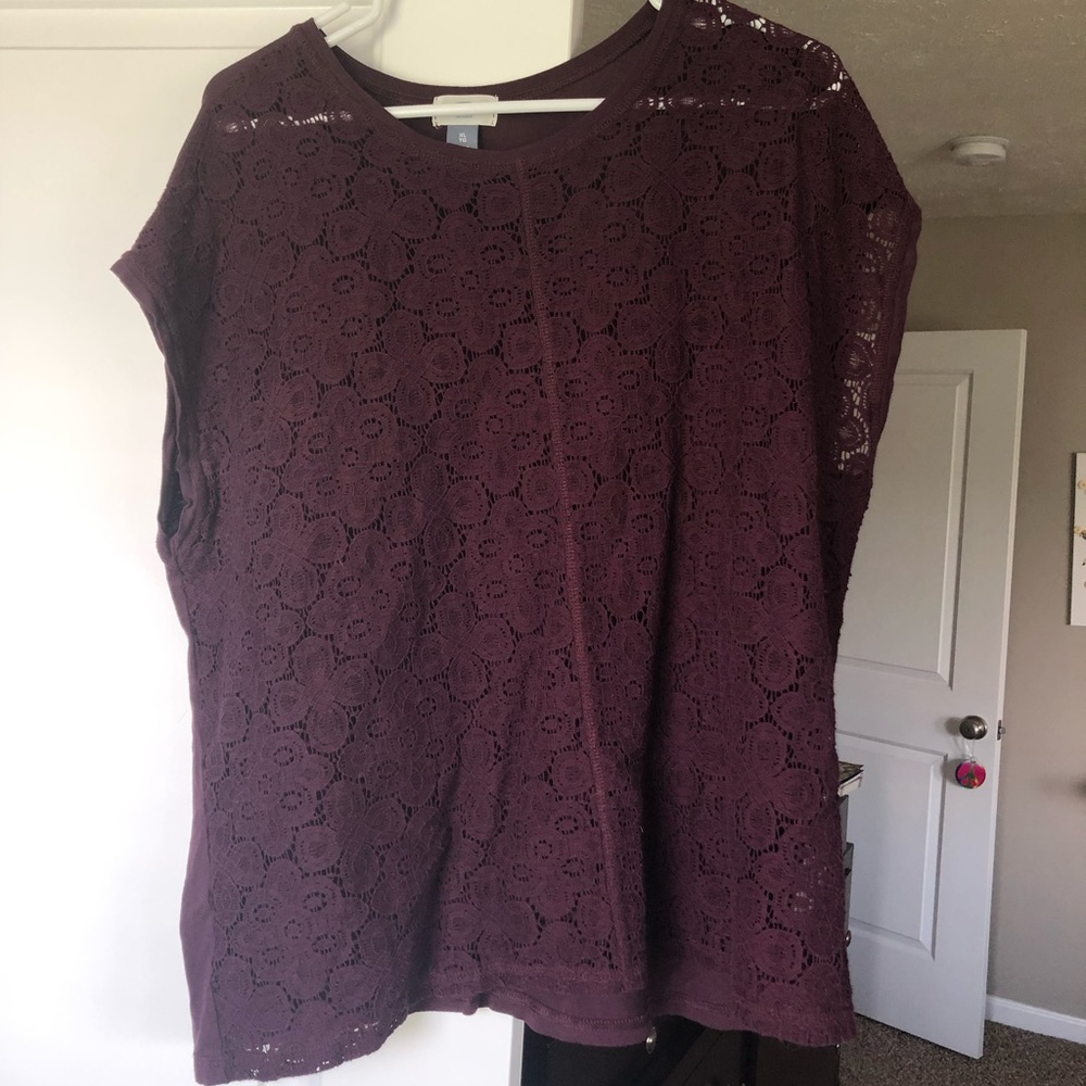 Ol Navy size XL lace top